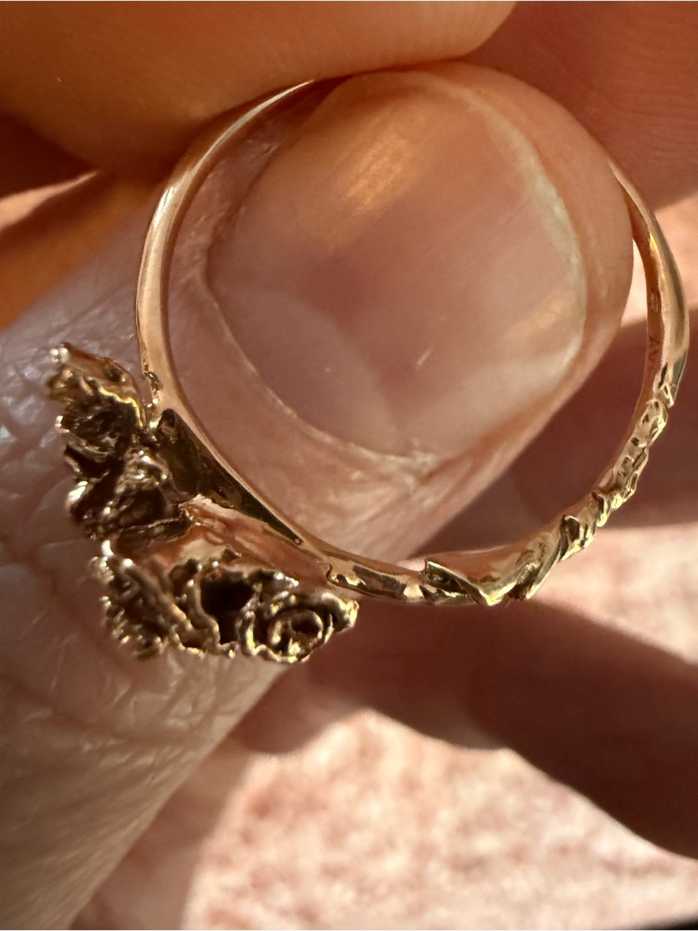 Catbird - Laurie Fleming 14k Rose Gold Dewy Diamond Rose Ring - Picture 5 of 13